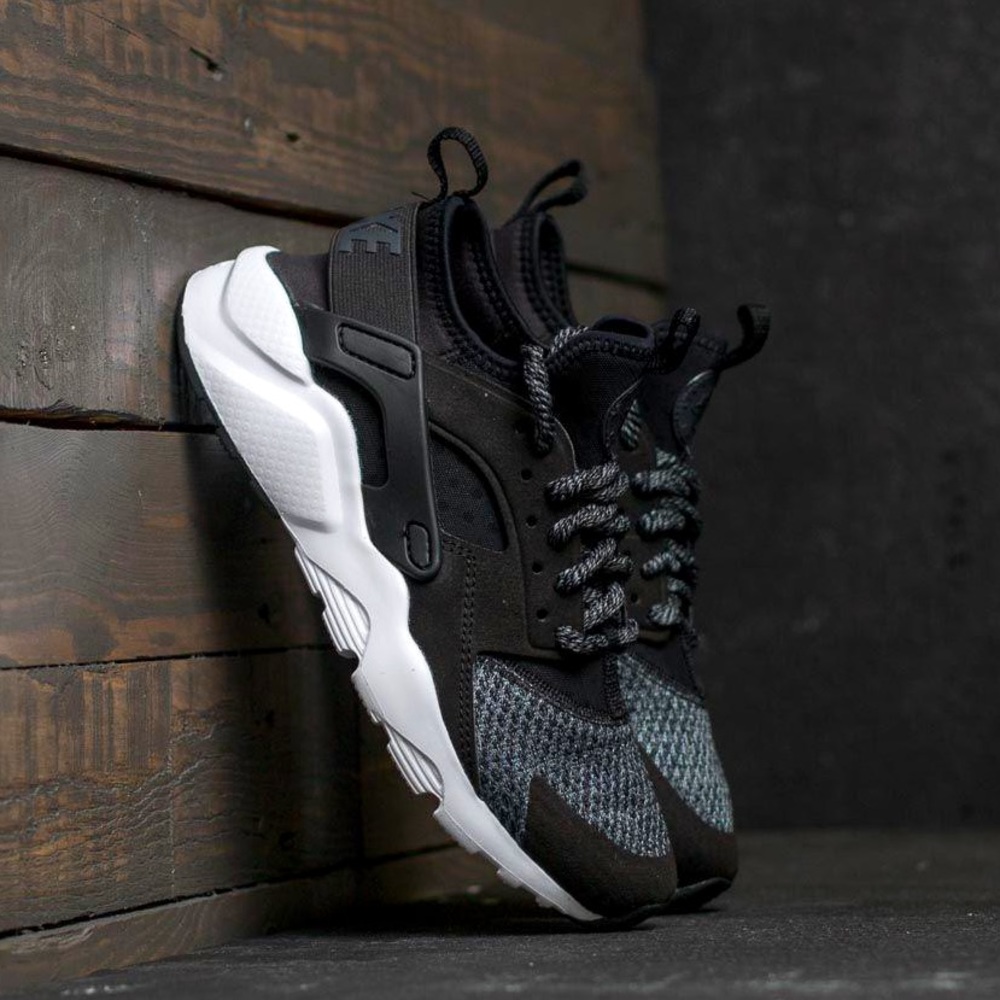 Nike Air Huarache